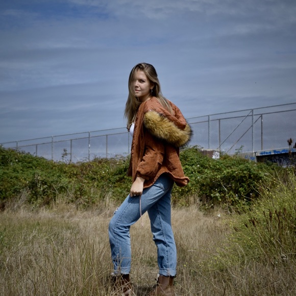 Rust corduroy coat - Picture 2 of 3